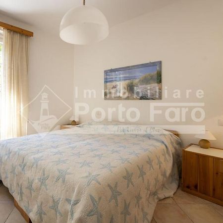 2 Pineta - Ampio Quadrilocale Sulla Spiaggia Di Porto Faro Palau Dış mekan fotoğraf